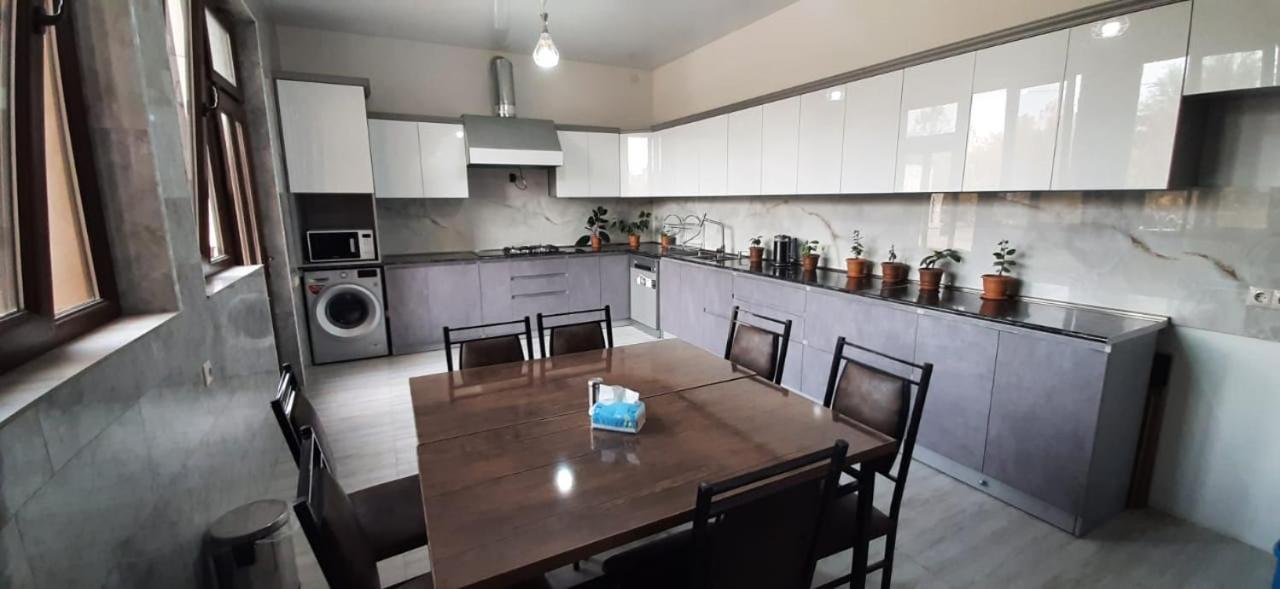 Rubenyan Guest House Artashat Exterior photo